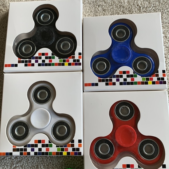 Fidget Spinners 6 Set NWT (box) gift - Picture 2 of 4